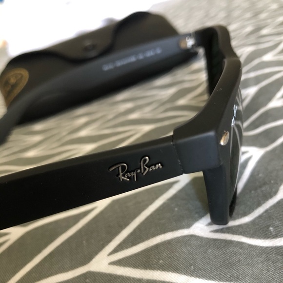 Ray-Ban New Wayfarer Sunglasses 55mm 18mm - Picture 7 of 14